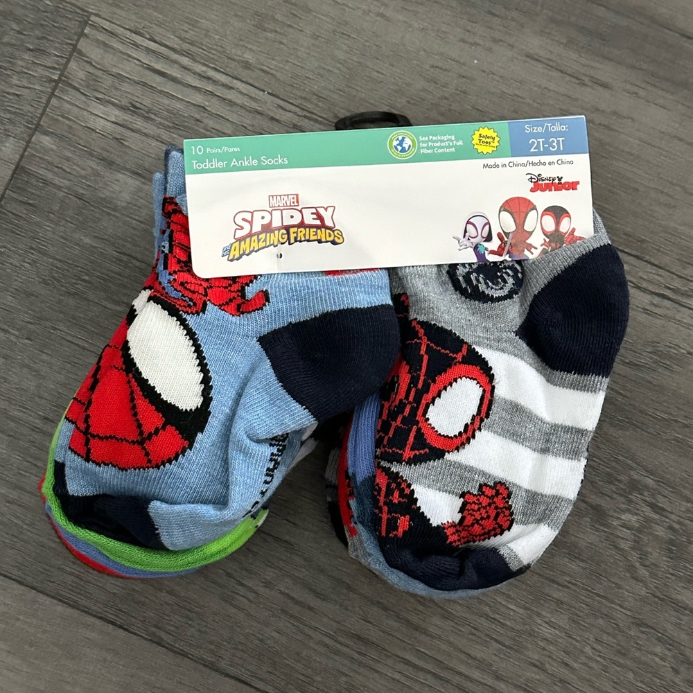 New spider man toddler ankle socks size 2T-3T